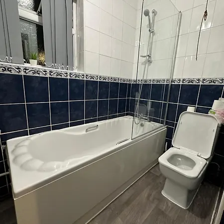 Parkside House Guest house *